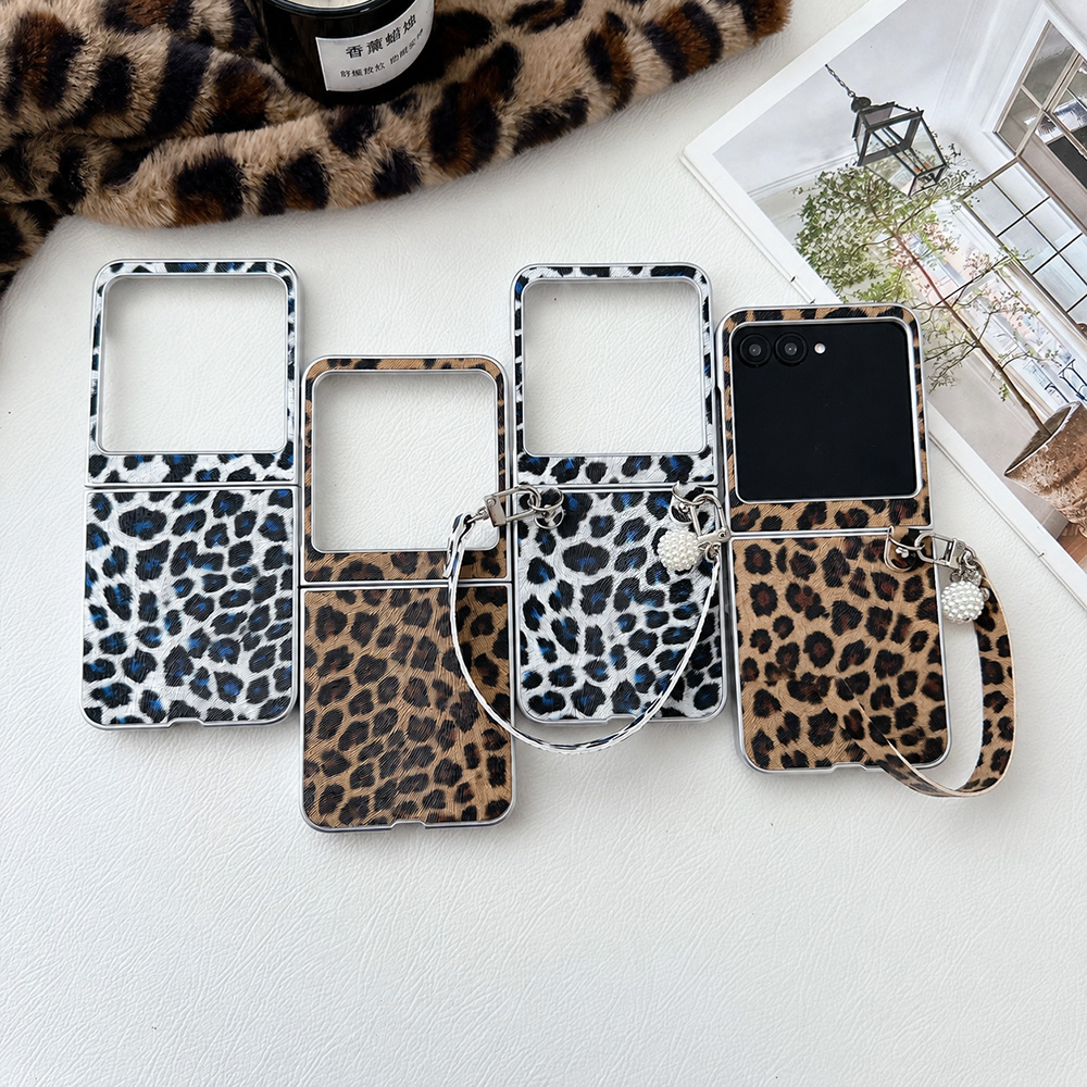 Phone Accessories For Travel - ヒョウ柄折りたたみフリップ電話ケース Motorola Razr 60 50 Ultra